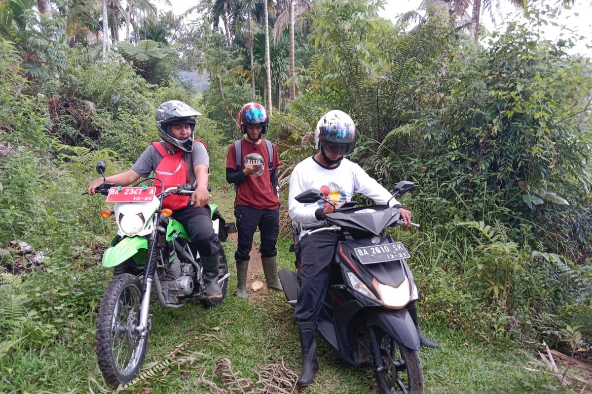 Cagar Alam Maninjau  selimut khas danau vulkanik di Agam