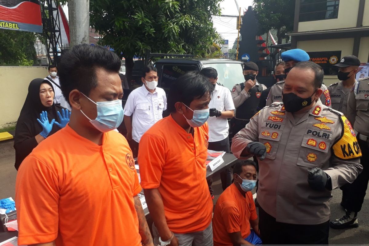 Polisi Kediri ringkus lima anggota komplotan pencuri mobil lintas daerah