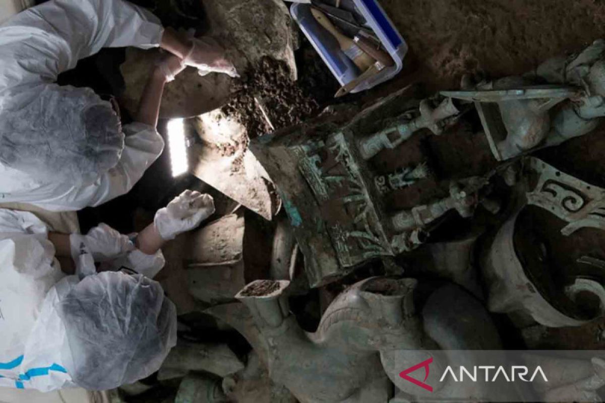 Penemuan artefak kuno di China barat daya
