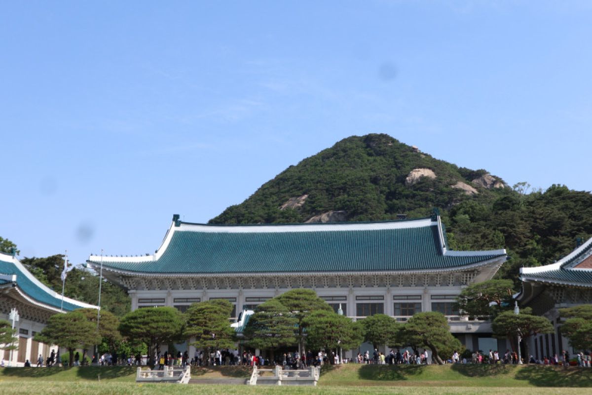 Mengunjungi "Blue House" Korea setelah 74 tahun tertutup rapat