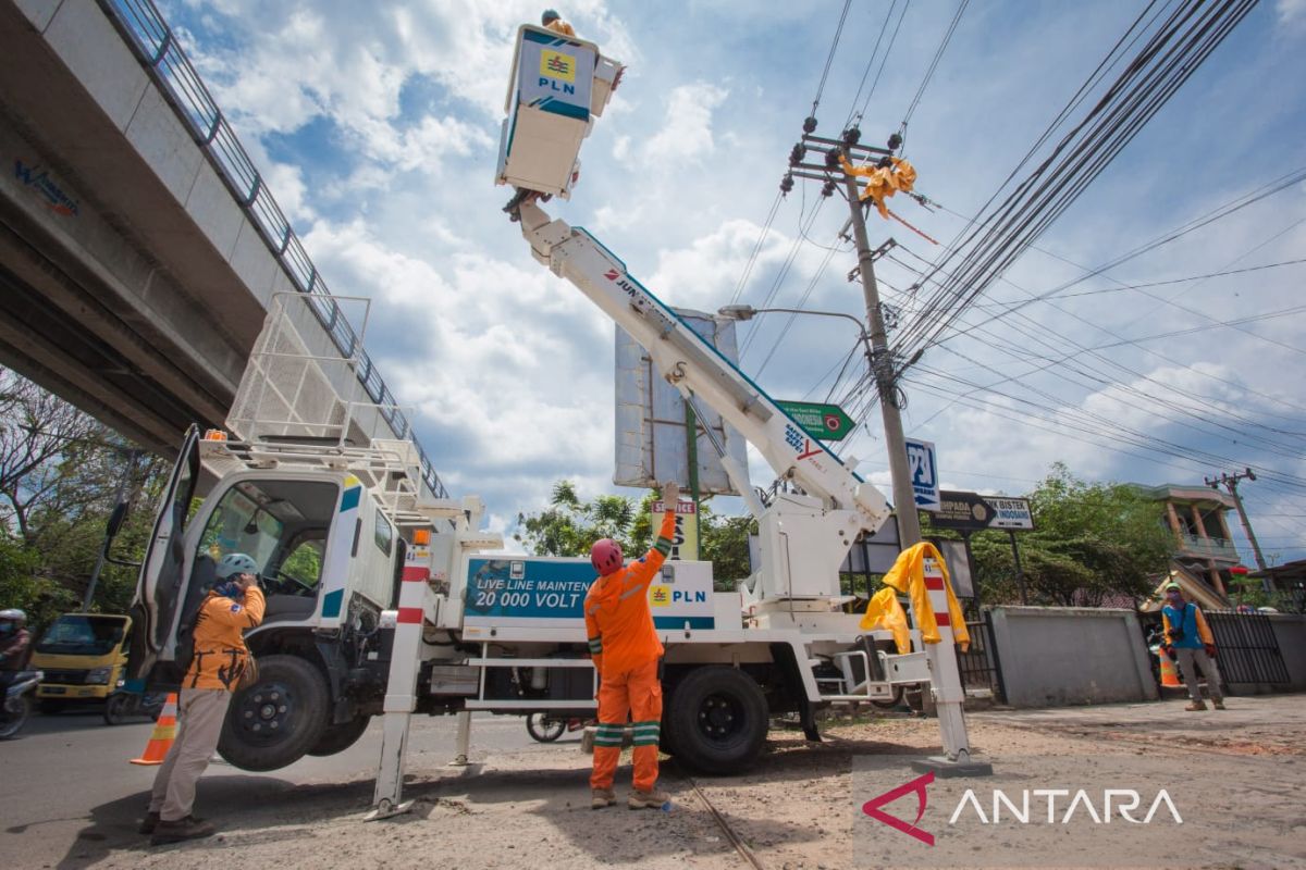 Jalankan Arahan Presiden Jokowi, PLN jaga daya beli masyarakat lindungi pelanggan listrik subsidi