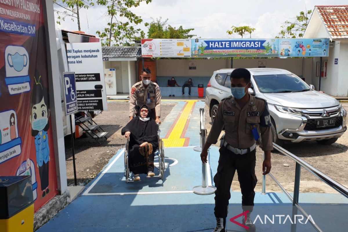 Imigrasi Palembang tawarkan "eazy passport" di enam kabupaten