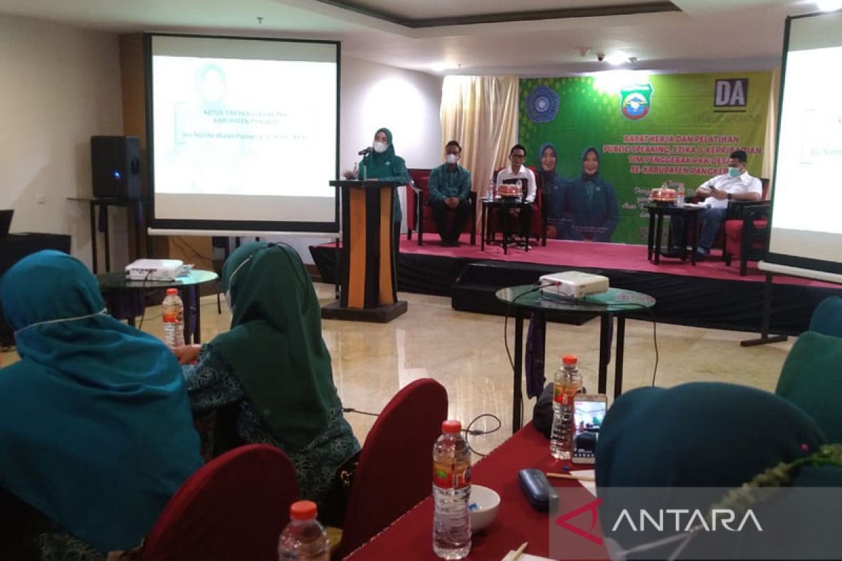 Bupati Pangkep berharap program PKK desa lebih terarah