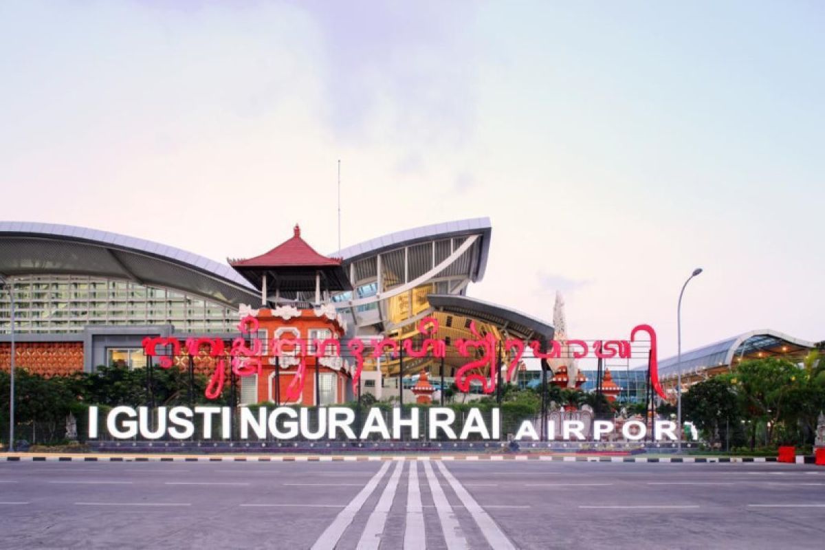 Pergerakan penumpang di bandara AP I capai 4,92 juta pada Mei 2022