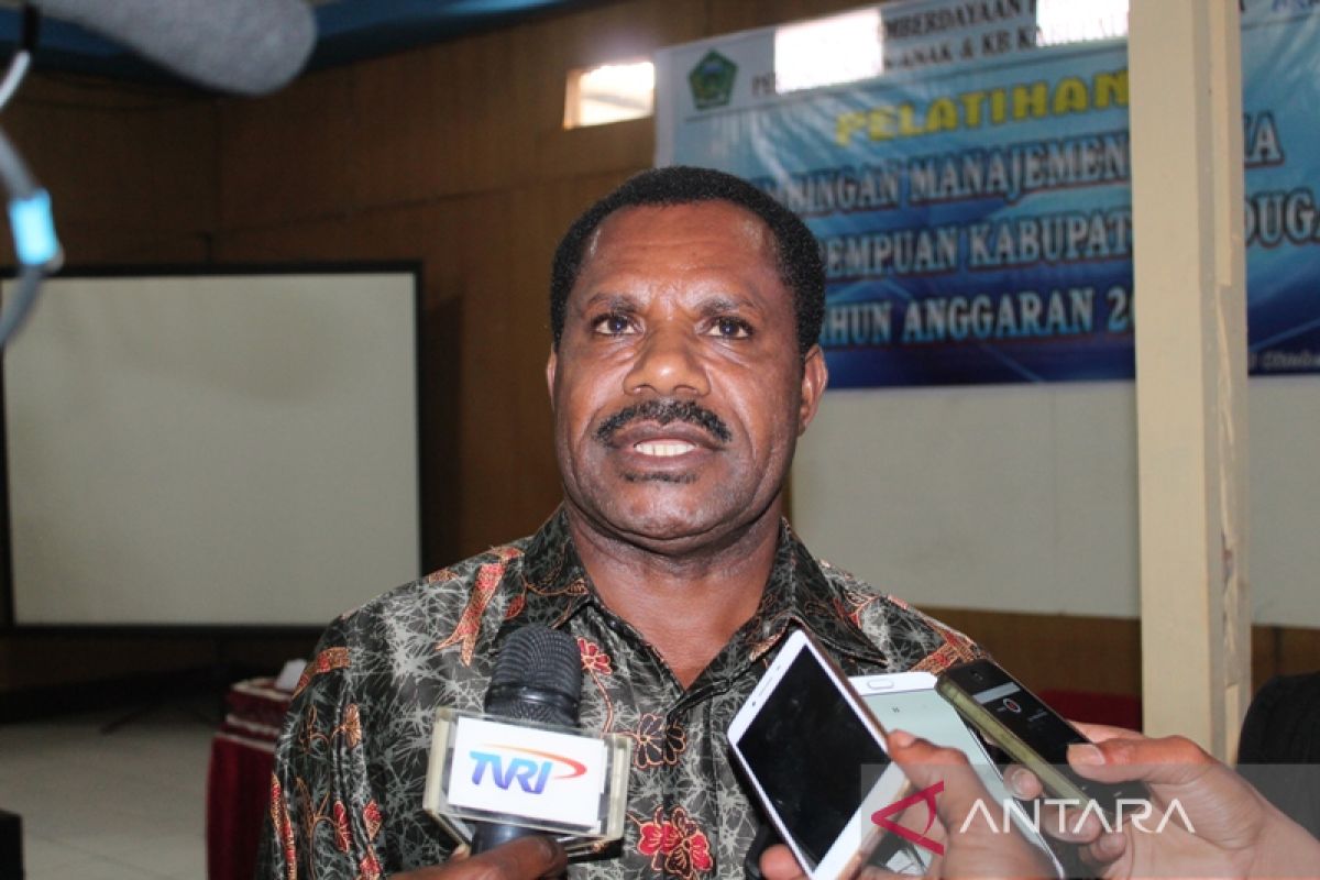 Pemkab Nduga menanggung biaya SPP siswa  di Jayawijaya
