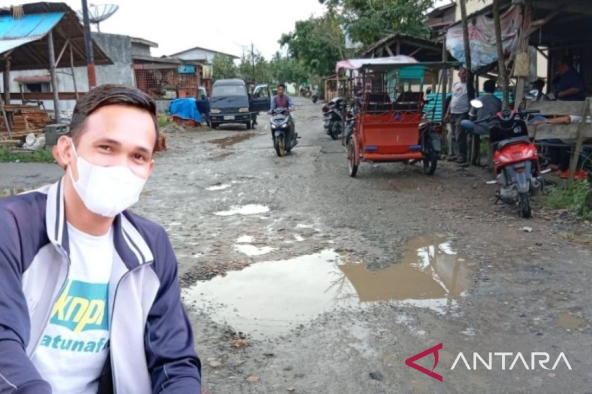 Jalan MT.Haryono Tanjungbalai hancur, Pemkot terkesan tutup mata