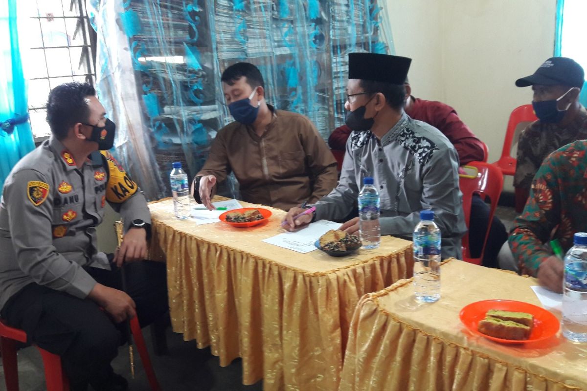 Kapolres Langkat nilai tiga pilar di Kelurahan Dendang