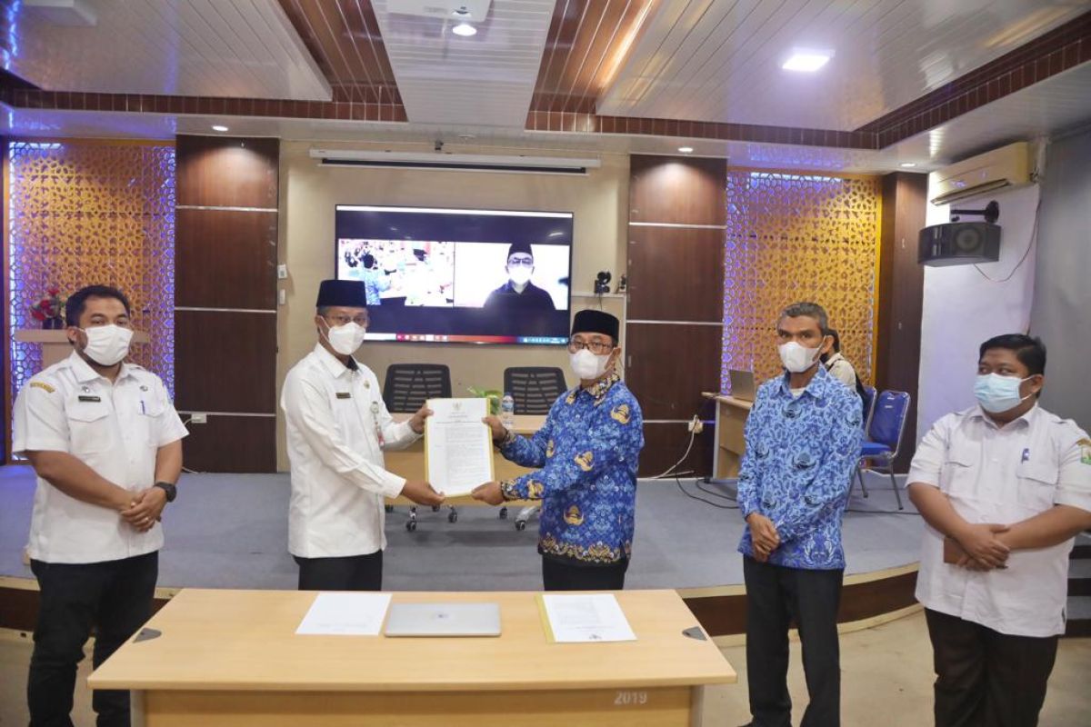 Zalsufran jabat Plt Kadis Peternakan Aceh