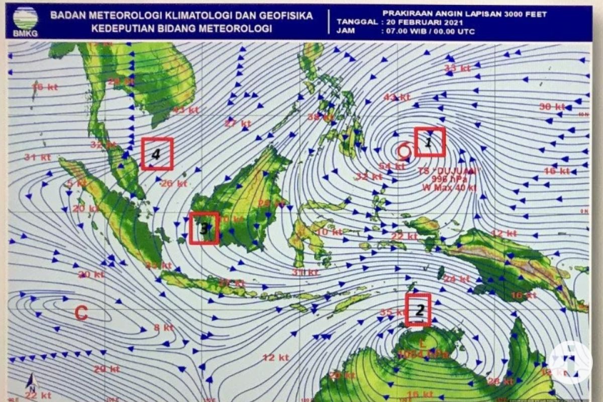 BMKG deteksi pertumbuhan awan hujan memanjang di Sumbar picu hujan ringan hingga lebat