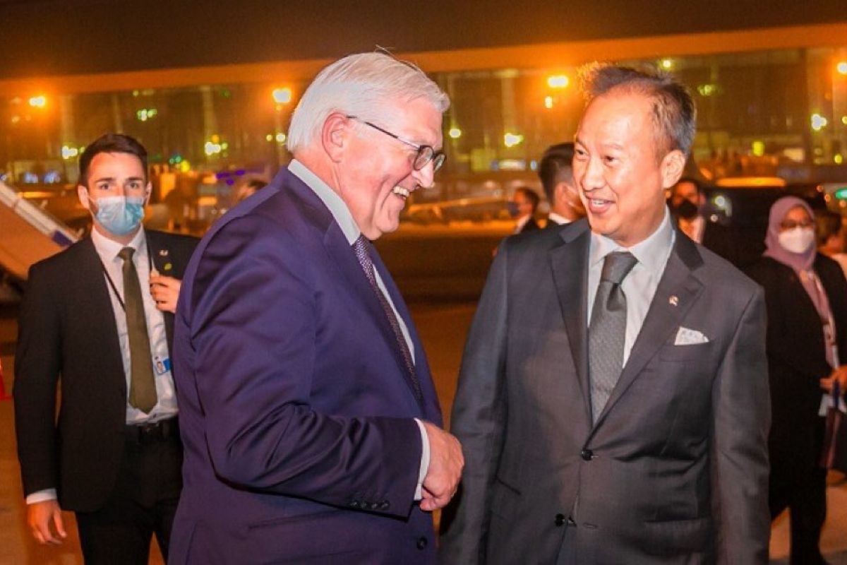 Industry Minister receives German President, highlights investment