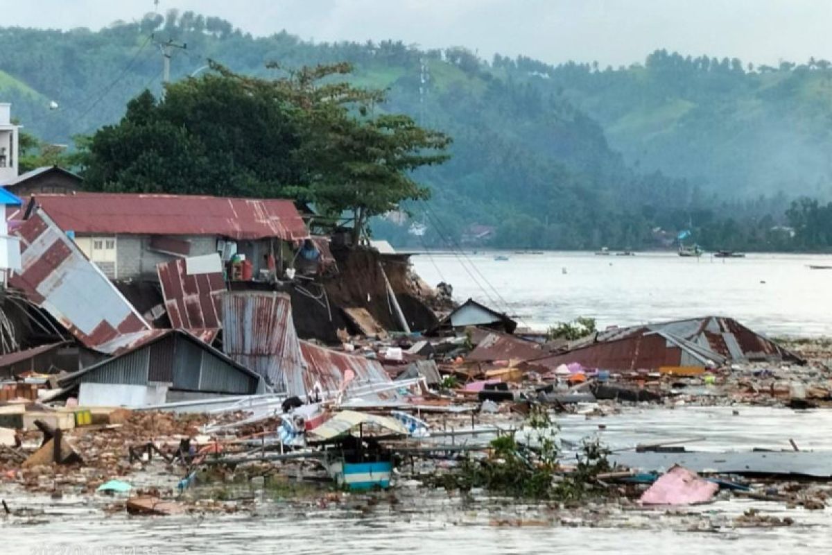 BMKG sebut tinggi gelombang tidak signifikan saat abrasi di Amurang