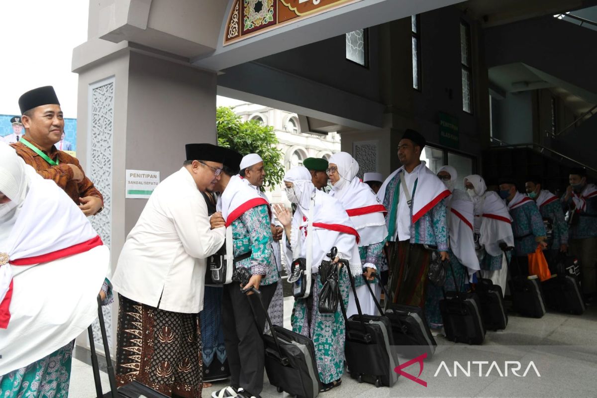 Ketua DPRD Bogor harap jamaah jalankan prokes selama ibadah haji