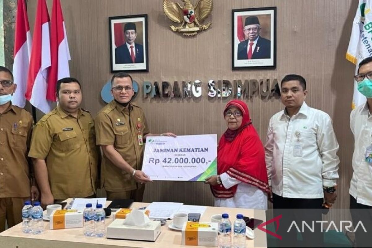 Tegakkan regulasi, Kajari dorong bupati optimalkan Jamsostek di Paluta