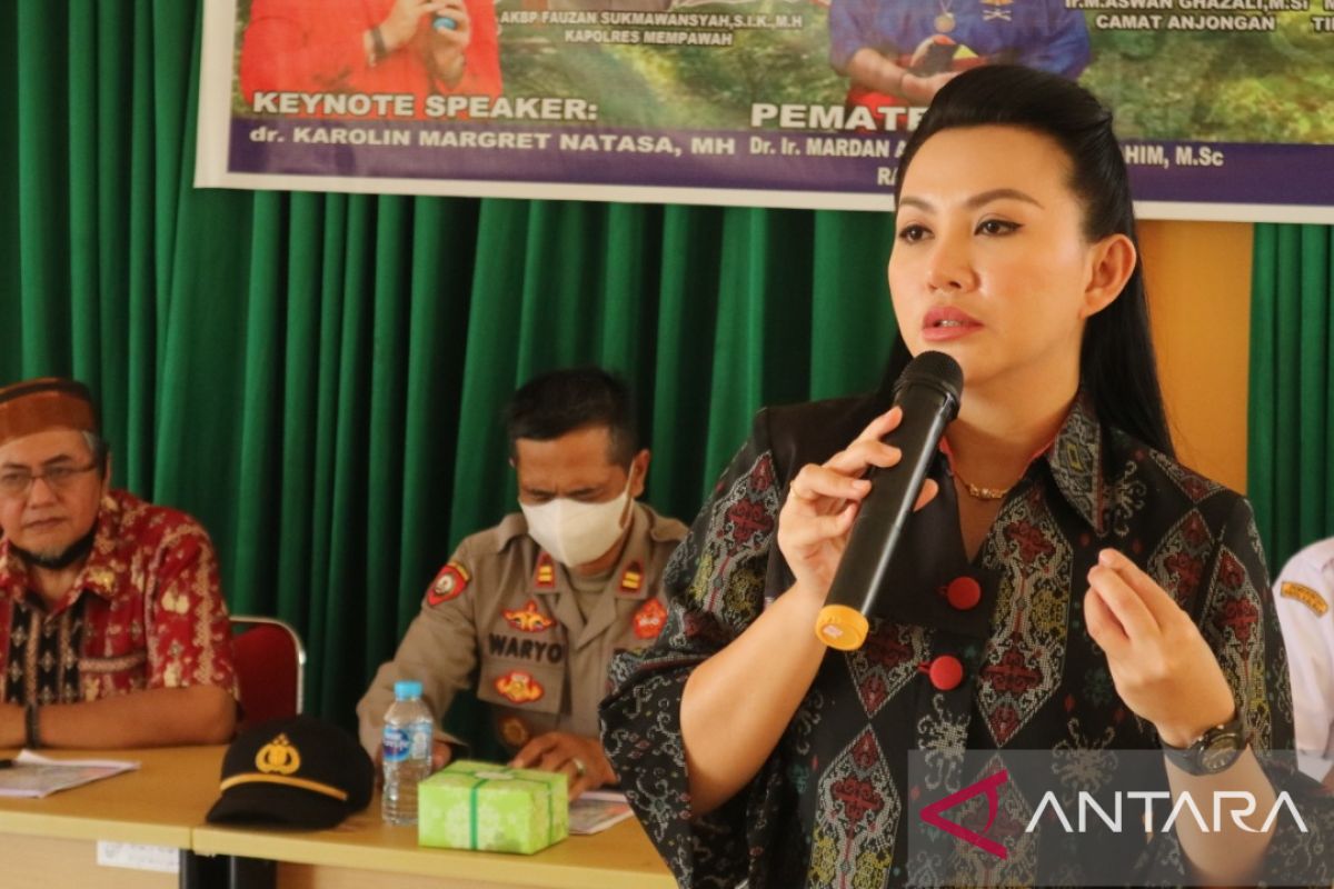 Karolin minta pemda serius tangani permasalahan hutan adat