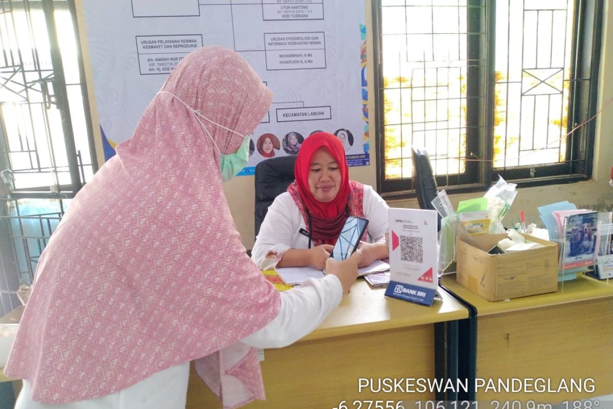 Transaksi di Puskeswan Pandeglang non tunai pakai QRIS