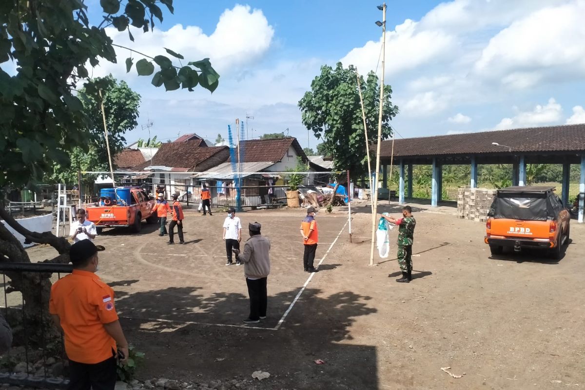 BPBD Banyuwangi disinfeksi pasar hewan dan RPH tekan penyebaran PMK