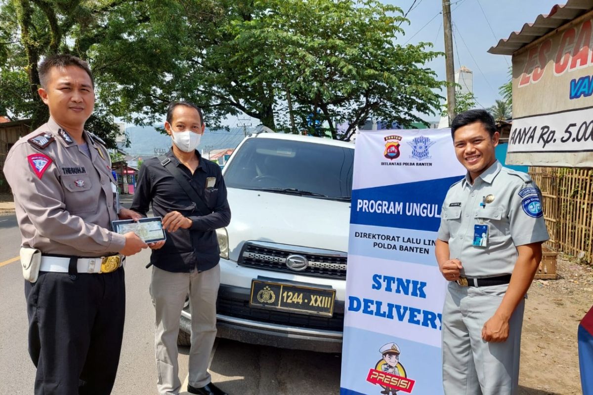 Ditlantas Polda Banten Luncurkan Layanan STNK Delivery di Bayah dan Cilograng