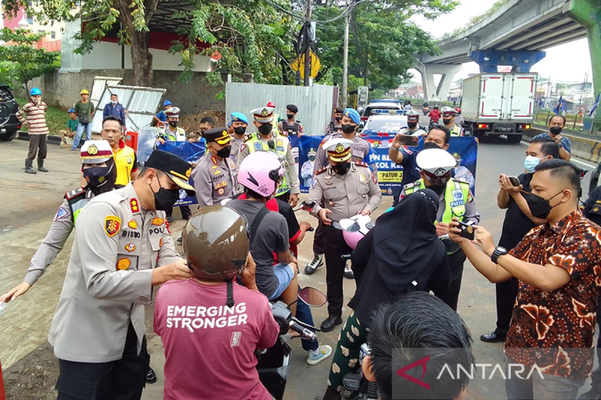 Polda Metro Jaya tindak 38.738 kendaraan dalam Operasi Patuh Jaya 2002