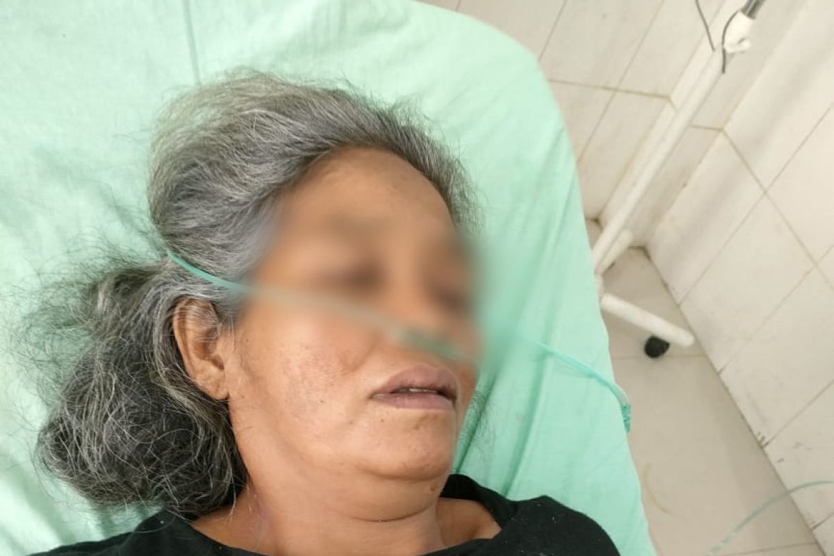 Wanita warga Panyabungan Timur ini dibacok pria gangguan jiwa