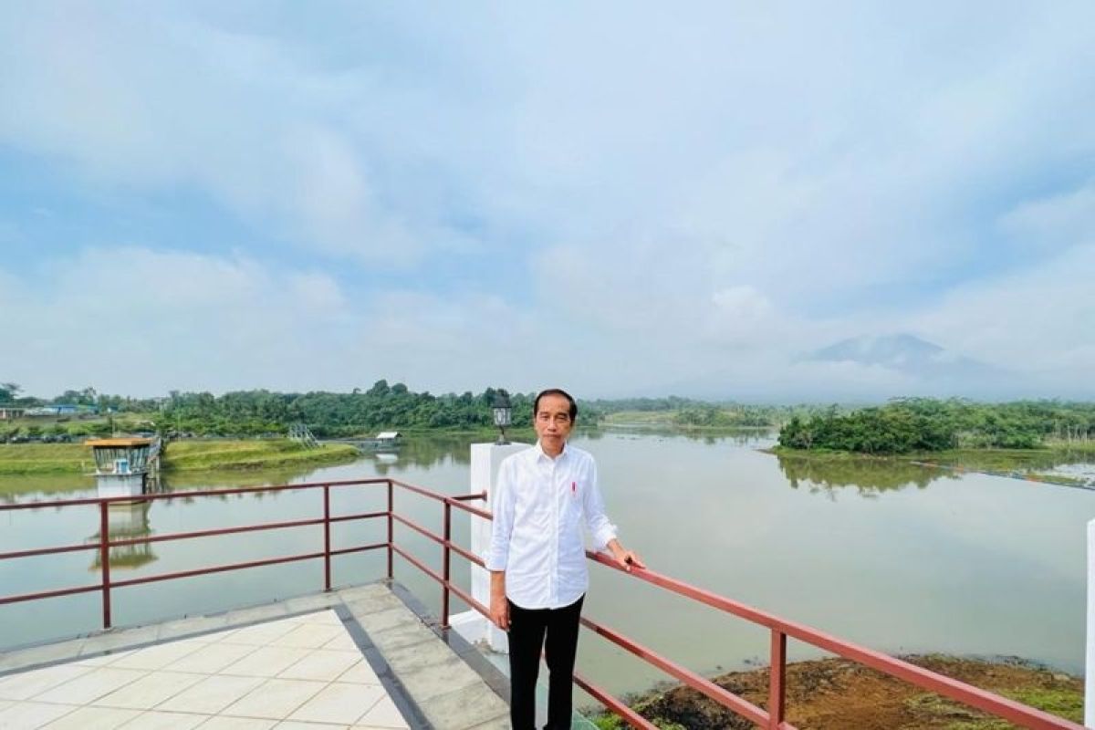 Presiden Jokowi tinjau Bendungan Sindangheula tingkatkan indeks pertanaman