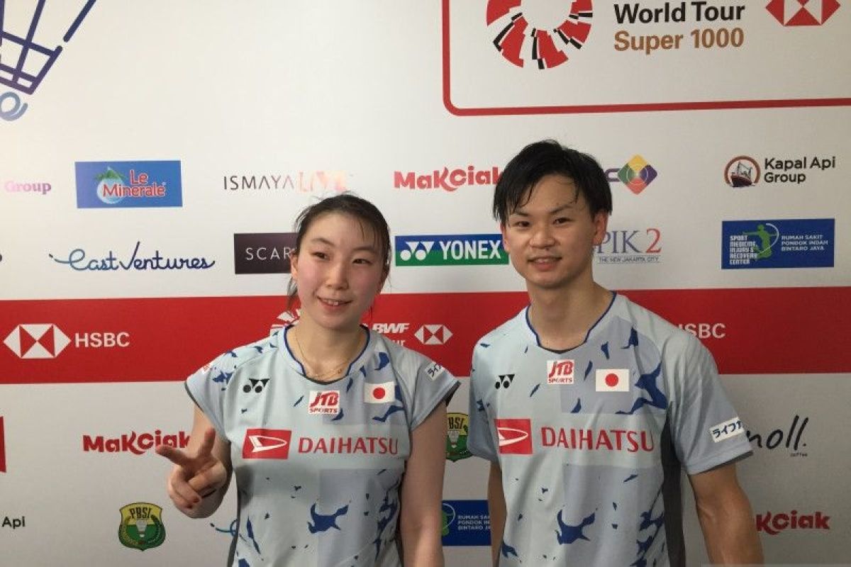Ganda campuran Jepang Yuta/Arisa selangkah lagi menuju gelar Indonesia Open 2022