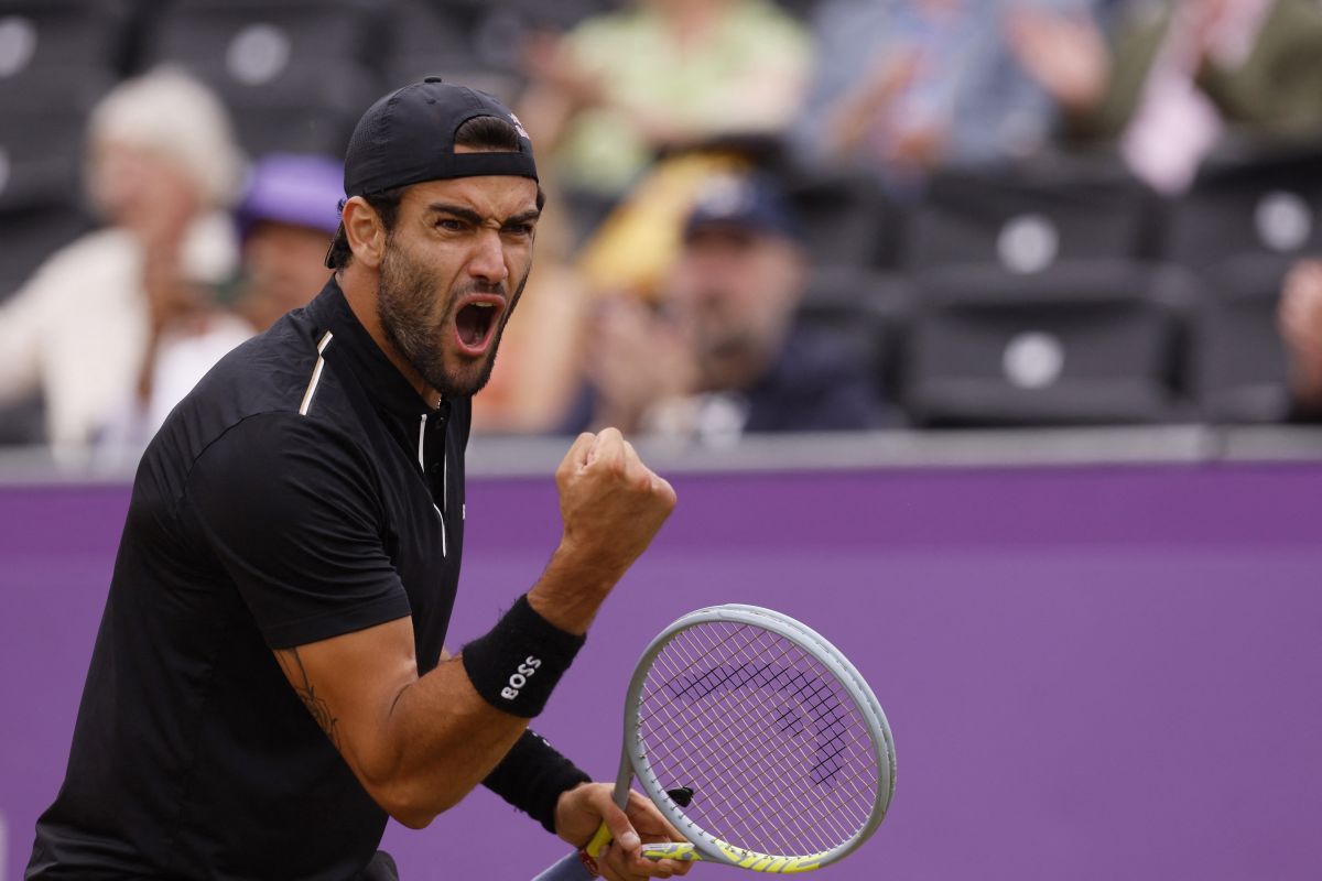 Petenis Berrettini ke final Queen's Club bertemu Krajinovic