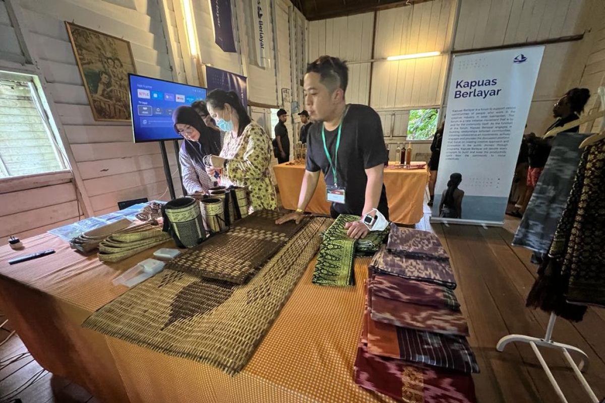 West Kalimantan promotes tourism in Rainforest World Music Festival