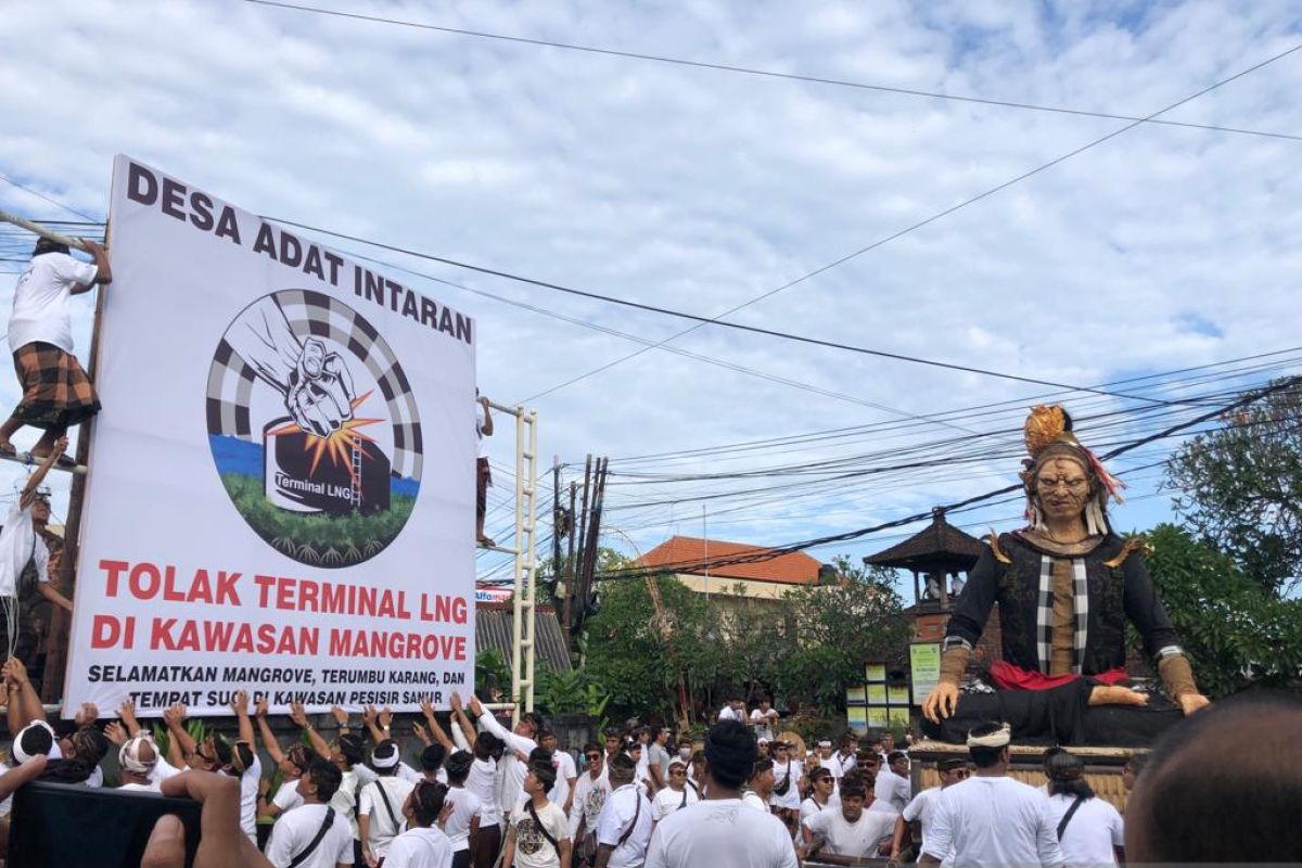 Warga Intaran Bali tolak Terminal LNG untuk selamatkan mangrove