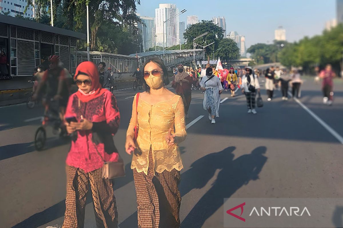 Menlu Retno dukung perempuan kenakan kebaya untuk olahraga di CFD