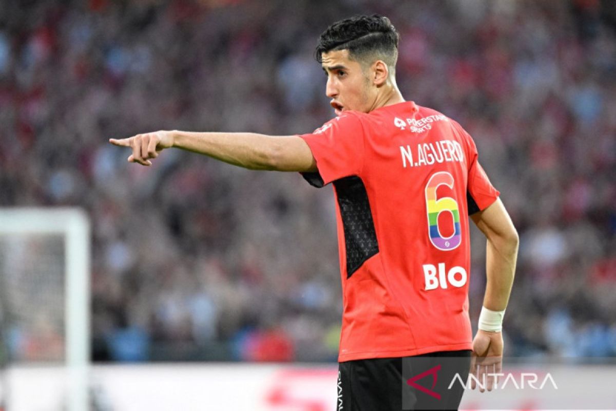 West Ham kucurkan Rp544 miliar untuk angkut Nayef Aguerd dari Rennes