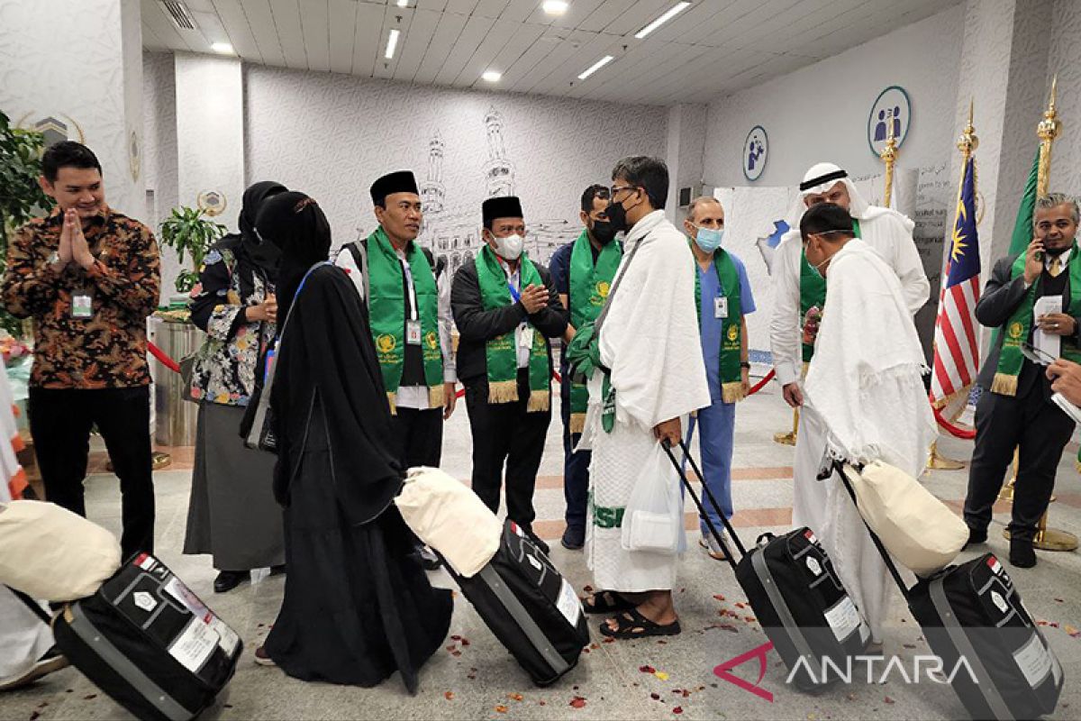 Kemarin jamaah haji dapat kemudahan, cakupan vaksinasi penguat naik