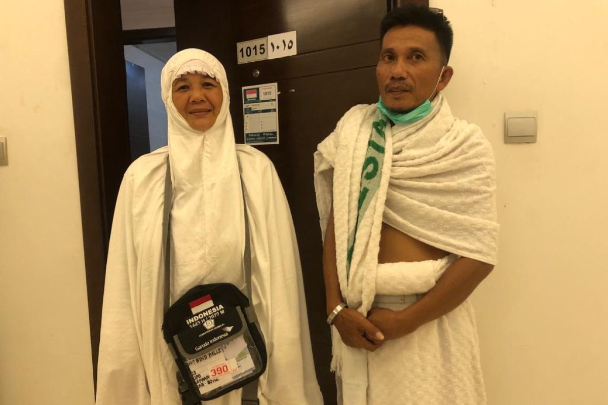 Lelah Abustan Suddin tempuh Bone-Mekkah terhapus saat melihat Kakbah