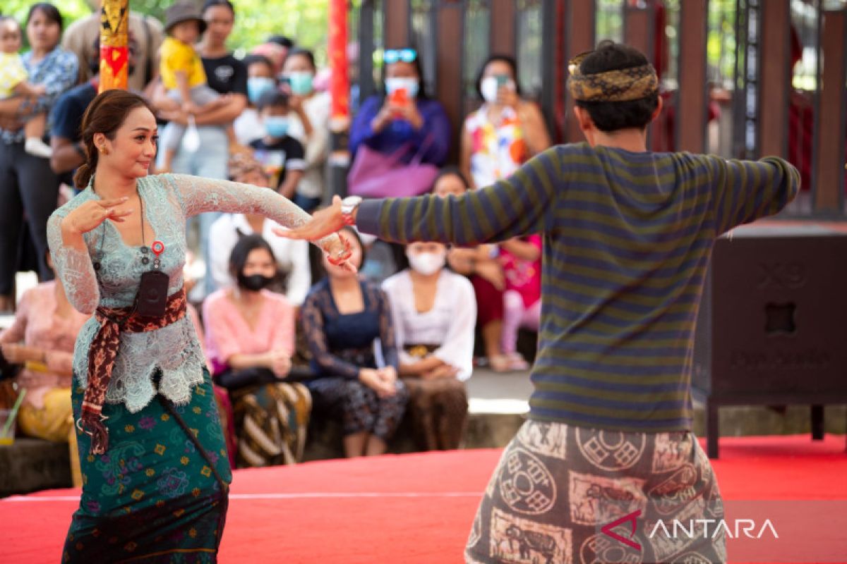 Pesta Kesenian Bali perkuat pakem tradisi tari Joged Bumbung