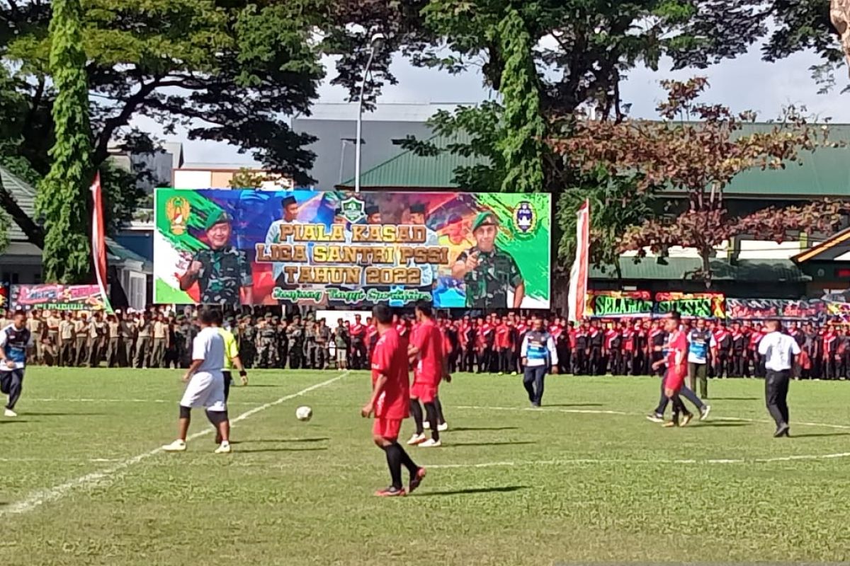 Pangdam XIV/Hasanuddin buka secara resmi Liga Santri PSSI 2022
