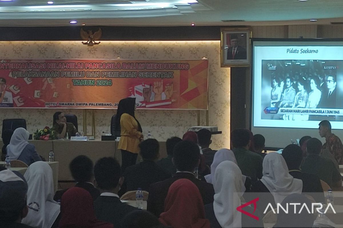 Ratusan siswa SMA dan SMK di Palembang diajarkan pendidikan politik