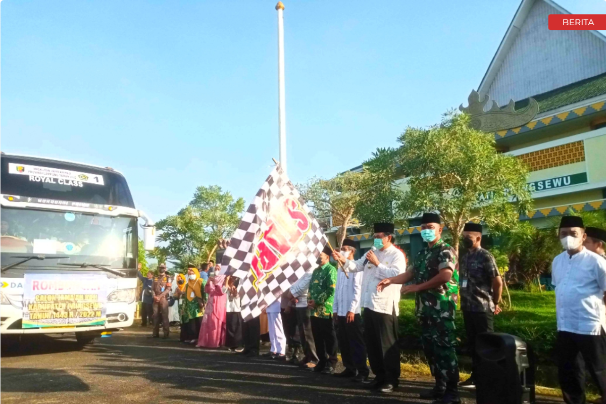 Sekda Pringsewu lepas jamaah calon haji