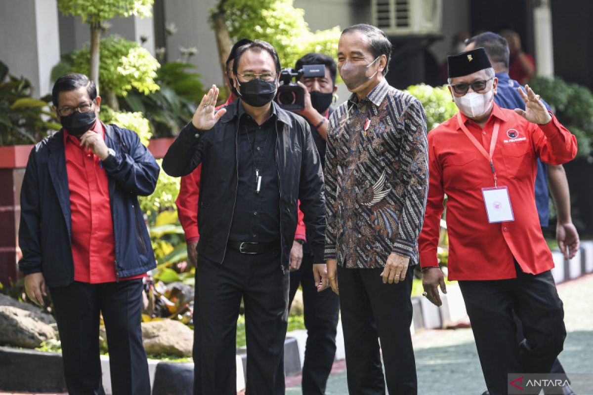 Government spending on fuel subsidies is huge: Jokowi