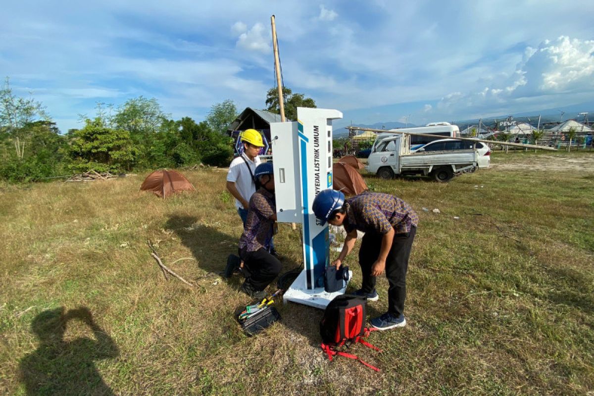 Sukseskan MXGP Samota, PLN pasang SPLU di dua lokasi camping ground