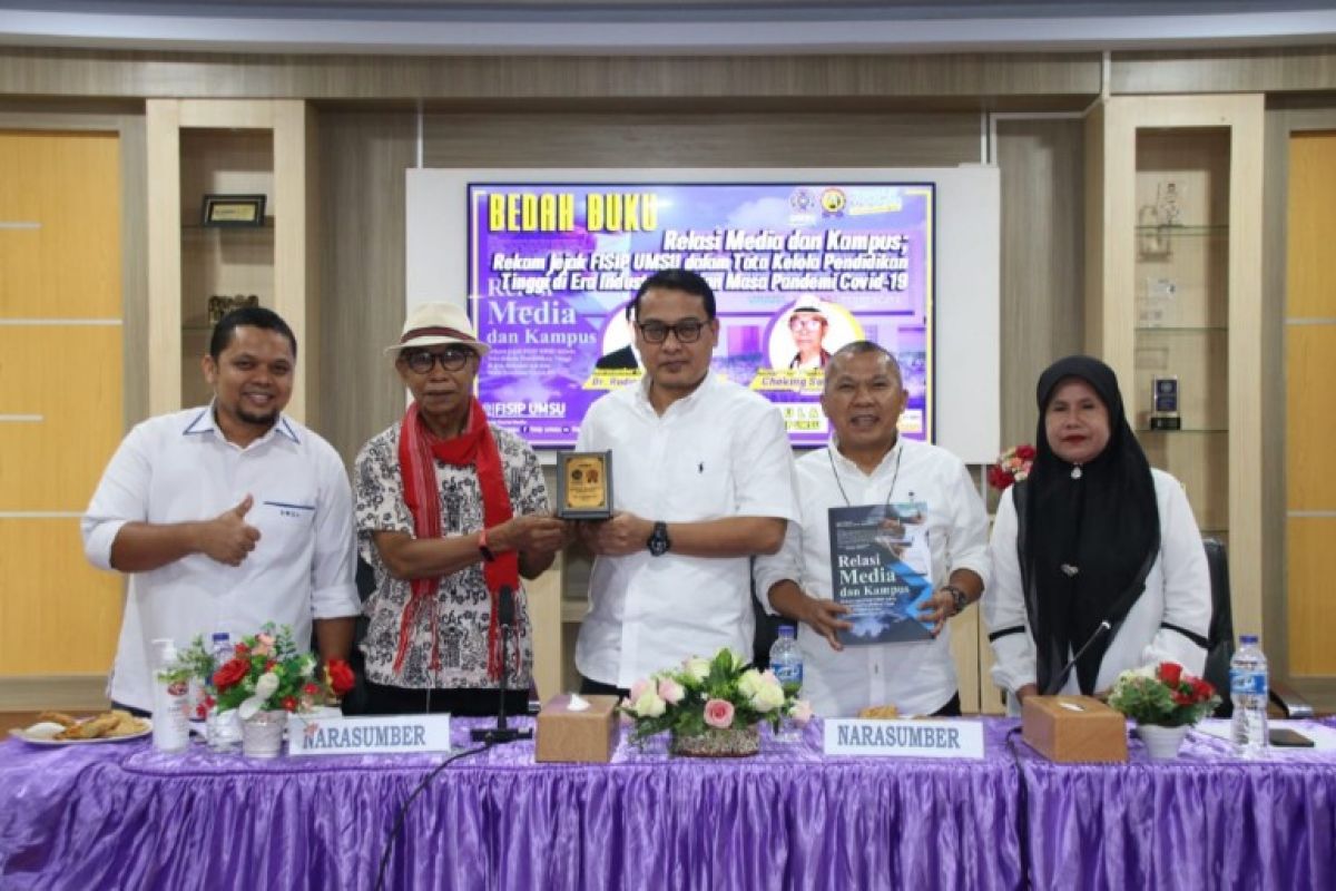 FISIP UMSU luncurkan buku "Rekam Jejak di Masa COVID-19"