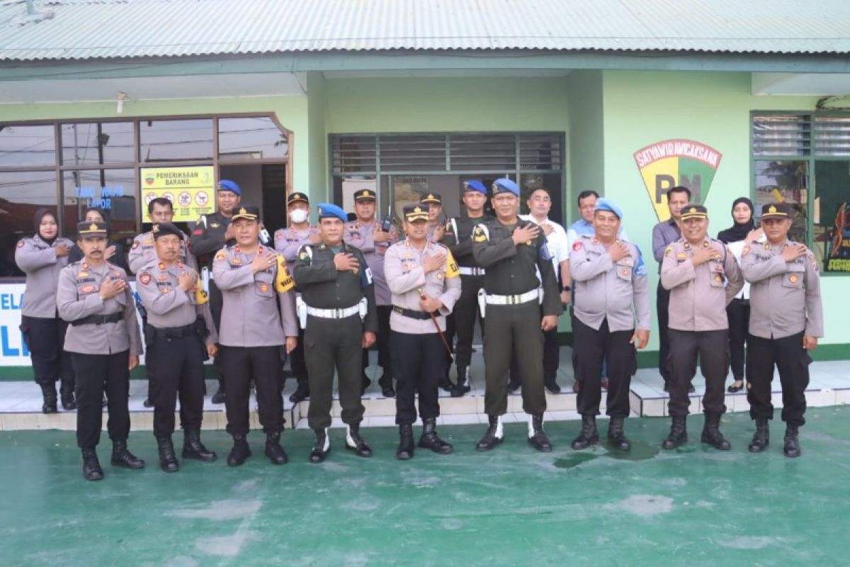 Kapolres Tebing Tinggi kunjungi Mako Subdenpom ucapkan selamat HUT