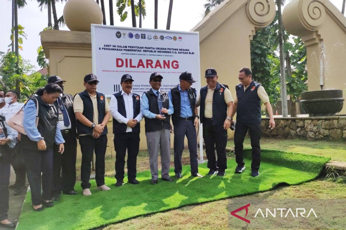 Mahfud MD pimpin sita aset obligor BLBI dua hotel dan lapangan golf senilai Rp2 triliun di Bogor