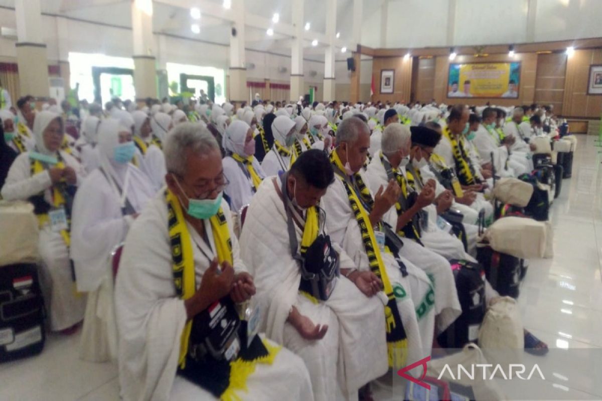 Sakit, tujuh calon haji asal Embarkasi Solo belum diberangkatkan