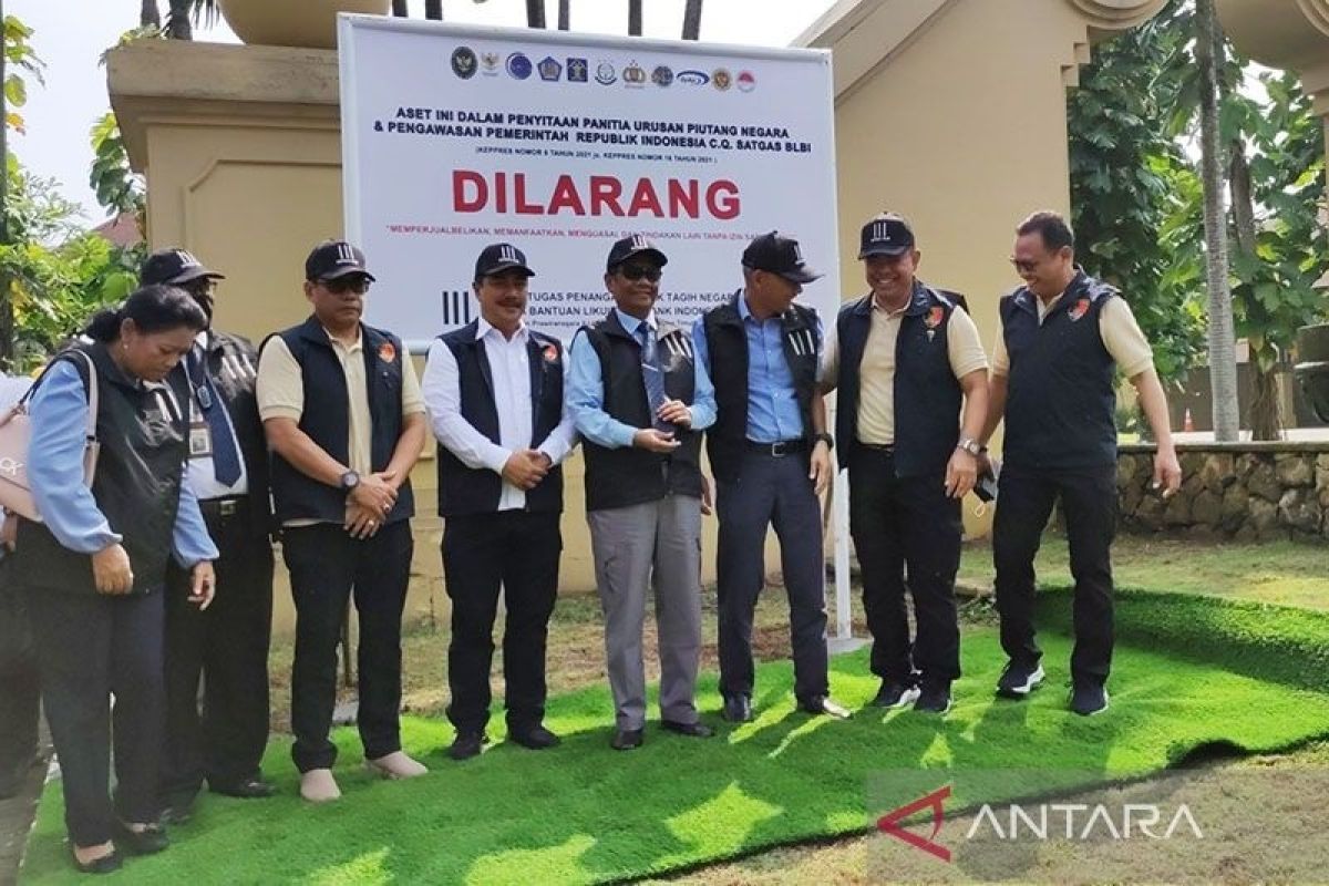 Menko Polhukam Mahfud MD pimpin sita aset BLBI dua hotel dan lapangan golf di Bogor