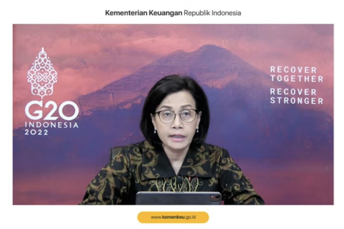 Sri Mulyani sebut APBN Mei surplus Rp132,2 triliun