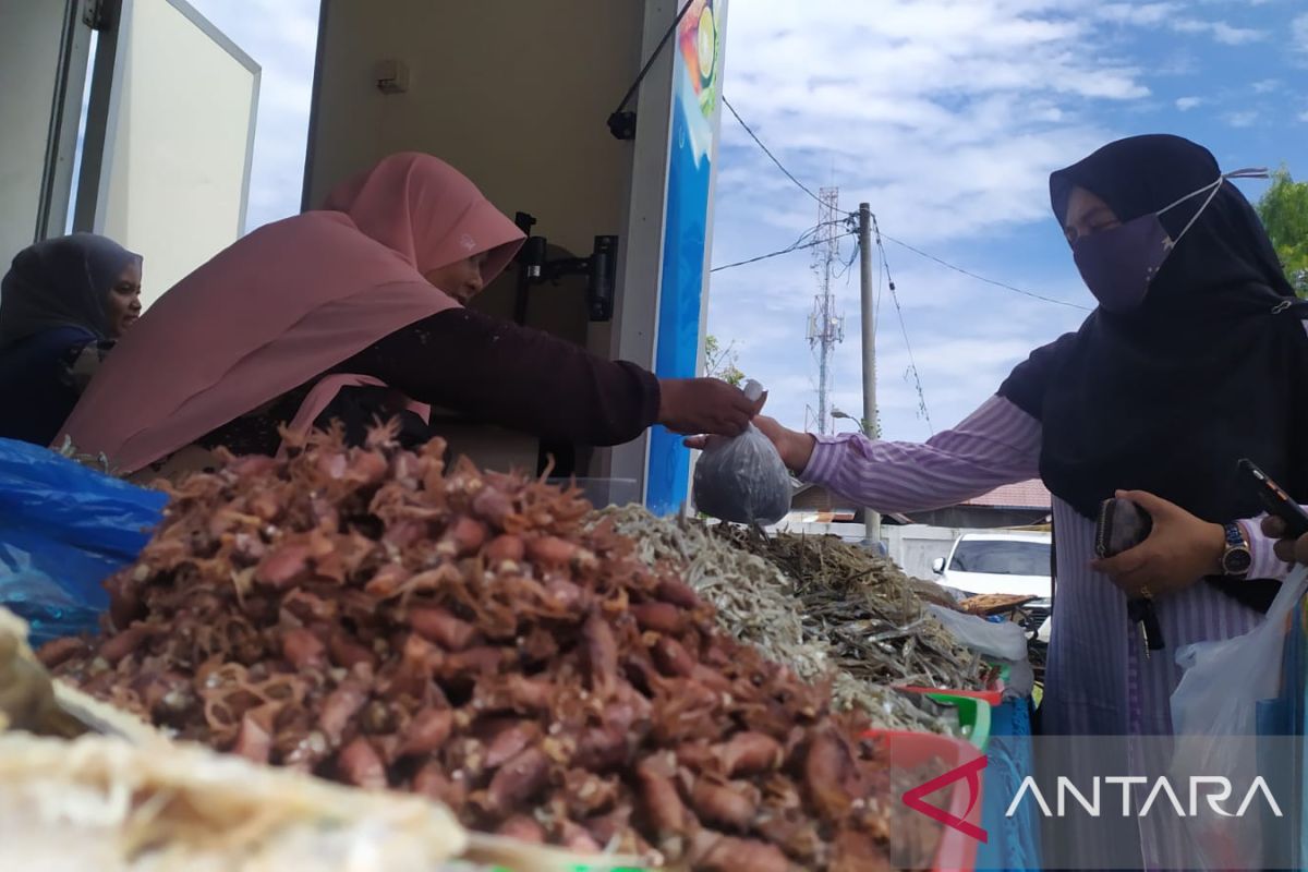 DKP Aceh gunakan produk olahan ikan UMKM untuk pencegahan stunting