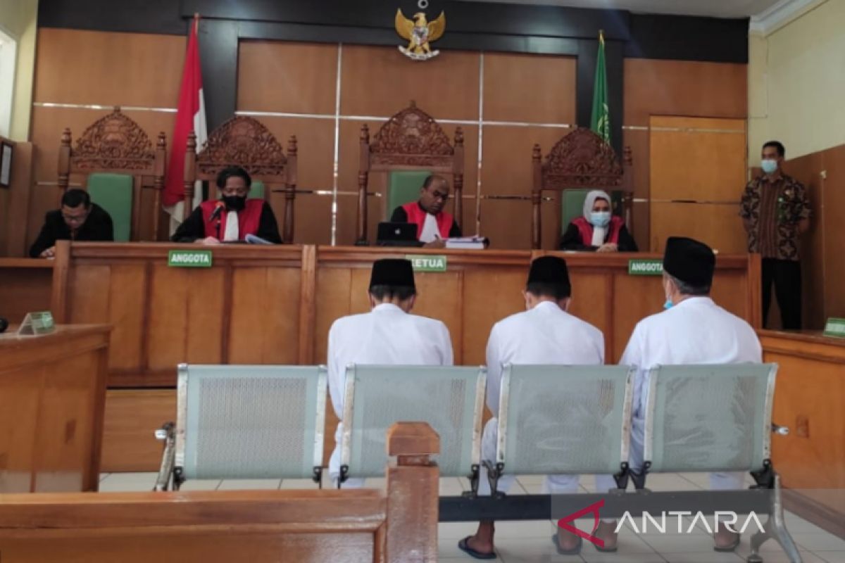 Hakim vonis hukuman penjara bagi tiga "jenderal" NII terkait kasus makar