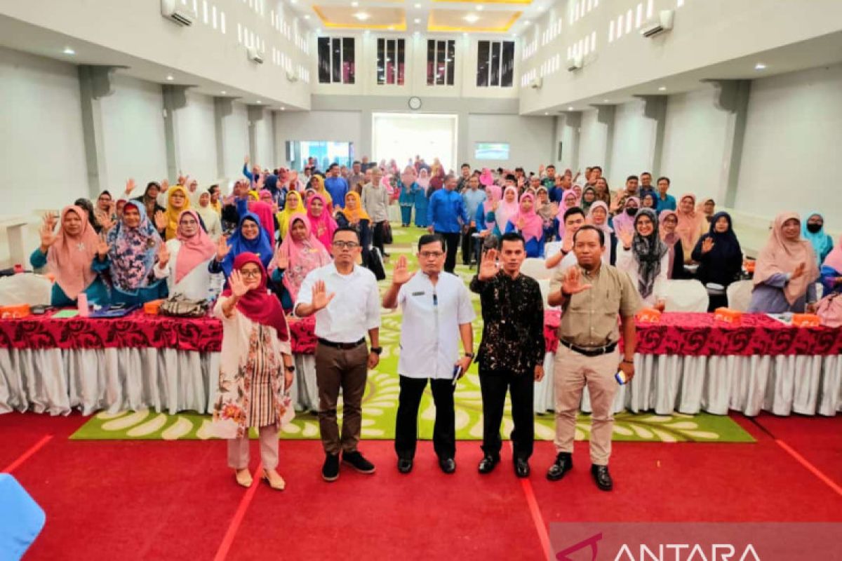 MKKKS-SD Dharmasraya laksanakan seminar pendidikan perlindungan anak