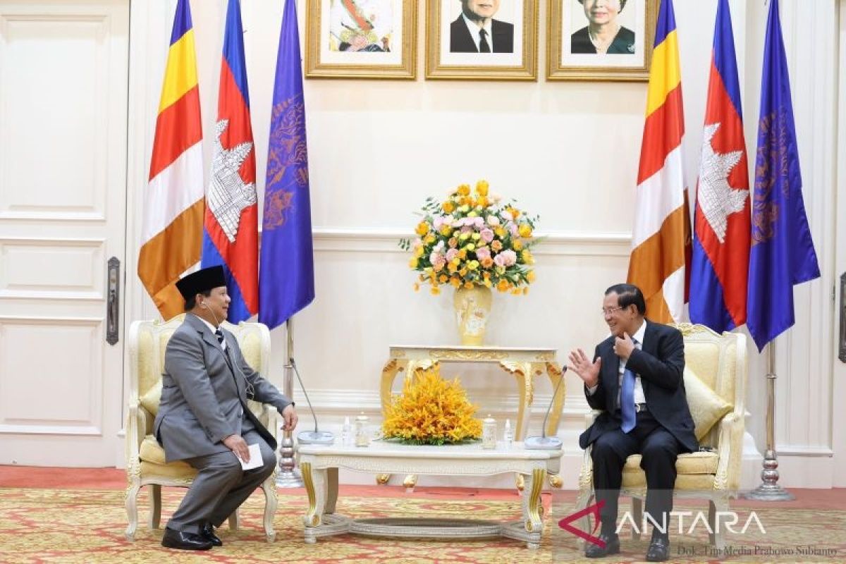 Menhan Prabowo Subianto dan PM Kamboja tukar pikiran tentang ASEAN