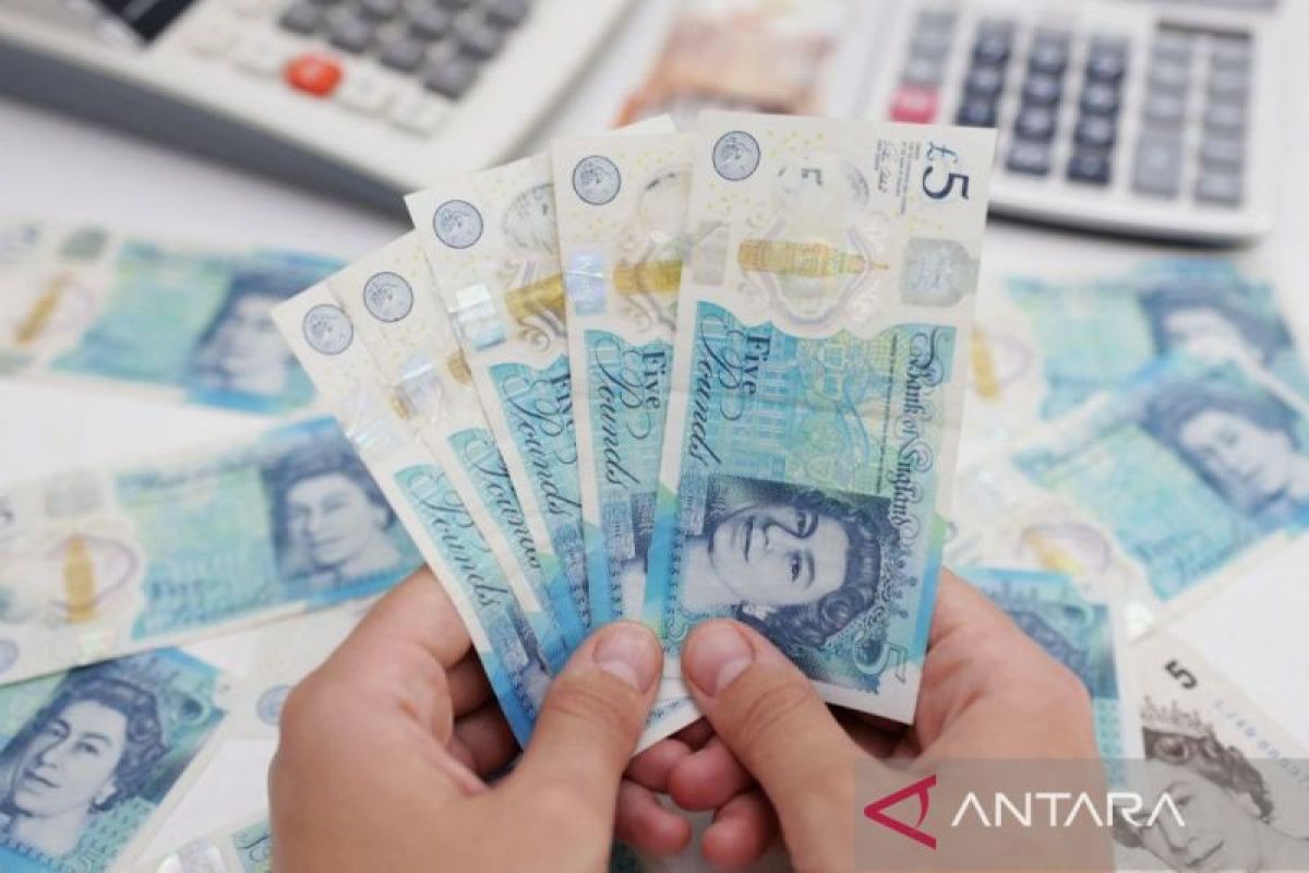 Penurunan pound berhenti di Asia