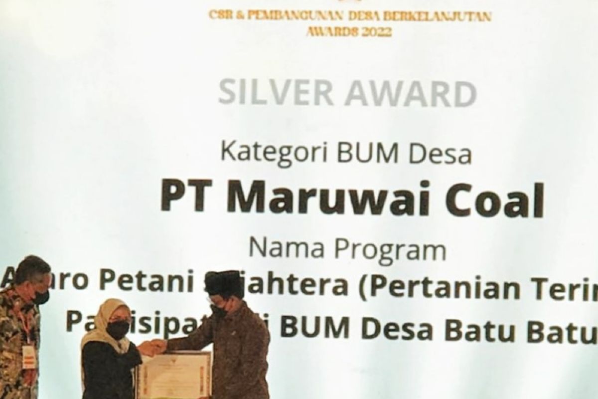 Adaro Minerals Indonesia terima penghargaan CSR & PDB Awards 2022
